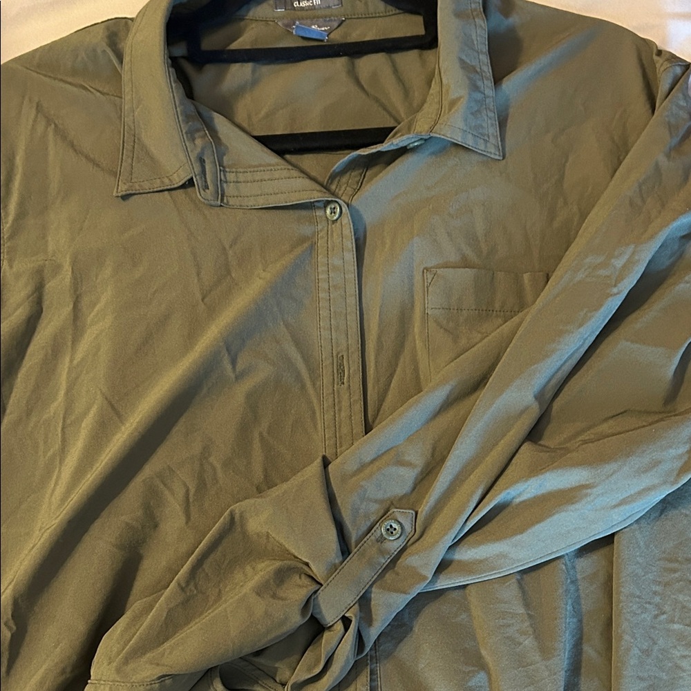 Eddie Bauer Classic Fit Olive Shirt